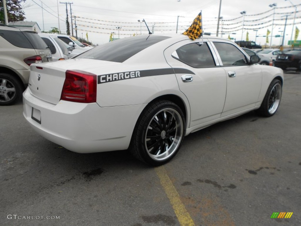 2008 Charger SE - Cool Vanilla Clear Coat / Dark/Light Slate Gray photo #6
