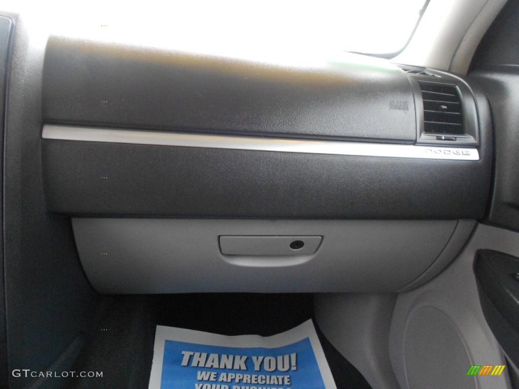 2008 Charger SE - Cool Vanilla Clear Coat / Dark/Light Slate Gray photo #12