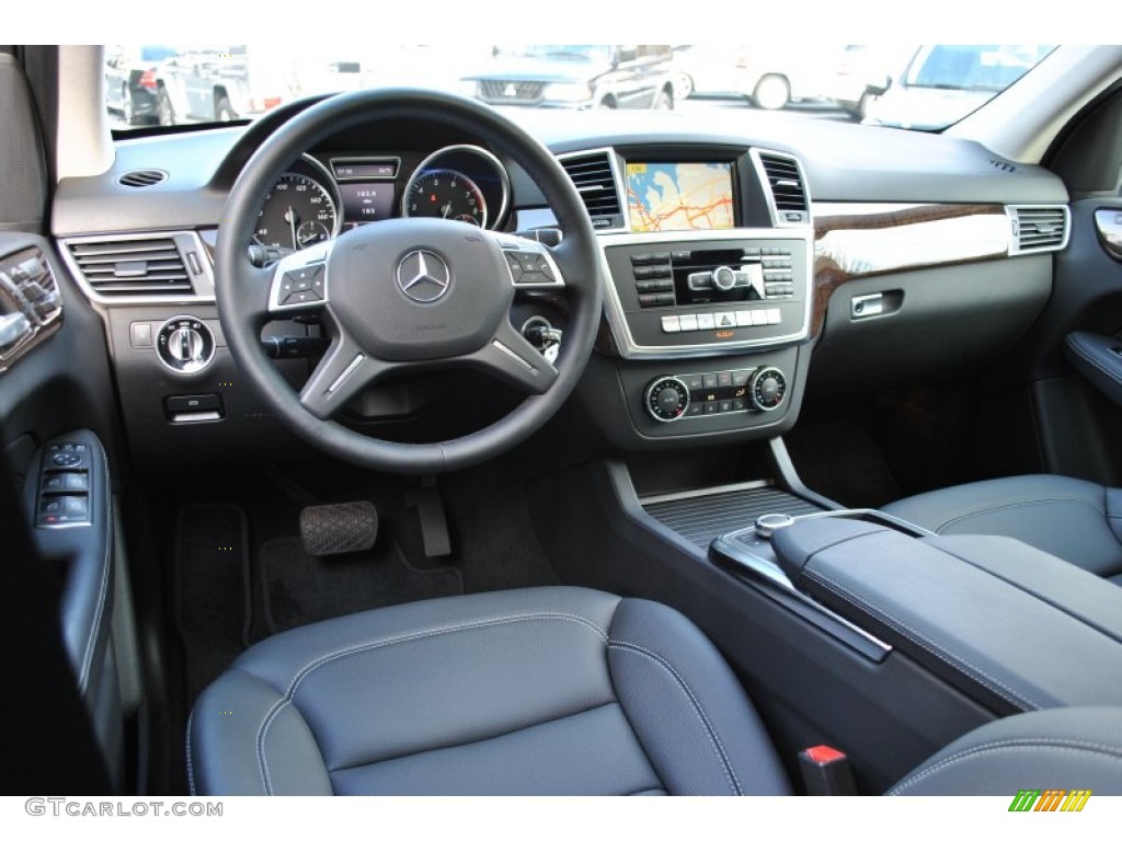 2012 ML 350 4Matic - Iridium Silver Metallic / Black photo #15