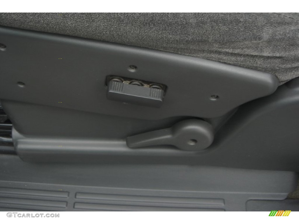 2006 Silverado 3500 LT Crew Cab 4x4 Dually - Dark Blue Metallic / Dark Charcoal photo #19