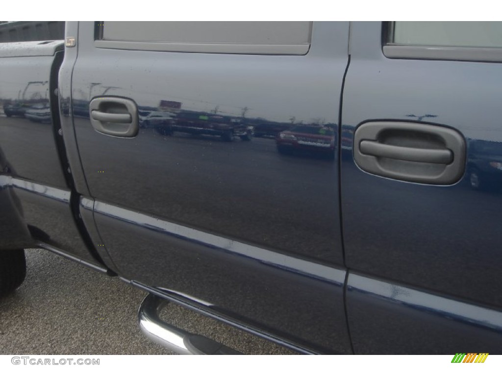 2006 Silverado 3500 LT Crew Cab 4x4 Dually - Dark Blue Metallic / Dark Charcoal photo #47