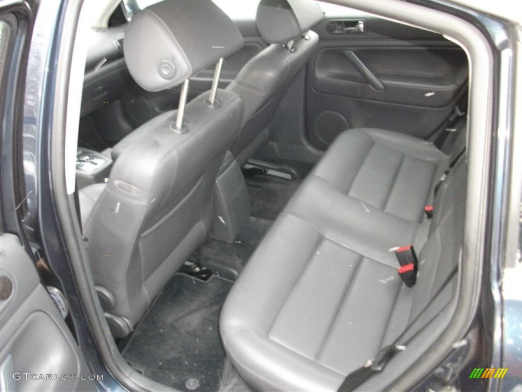 2004 Passat GLS 4Motion Sedan - Blue Graphite Metallic / Anthracite photo #15