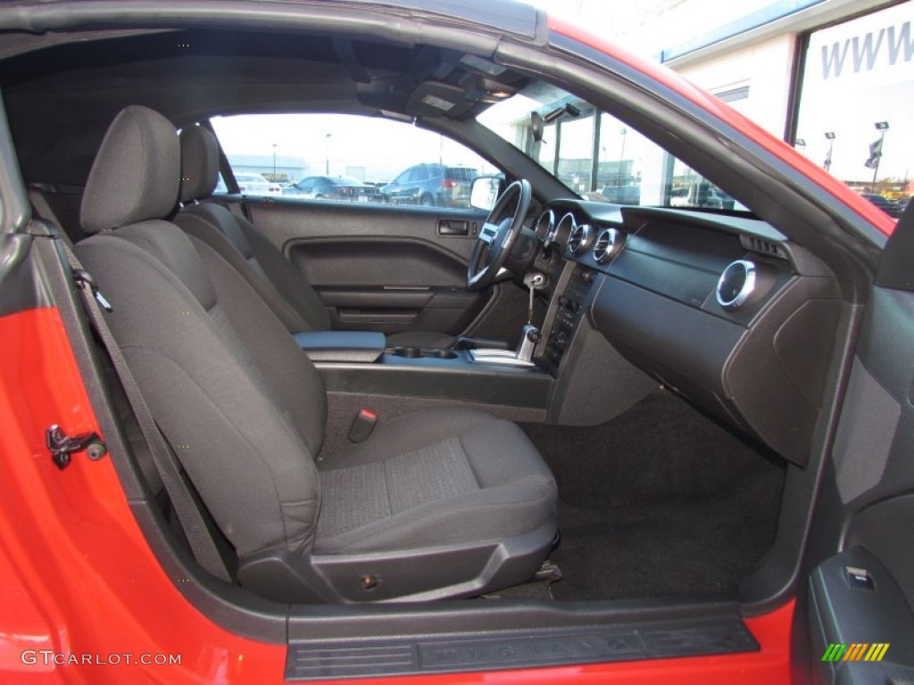 2007 Mustang V6 Deluxe Convertible - Torch Red / Dark Charcoal photo #10