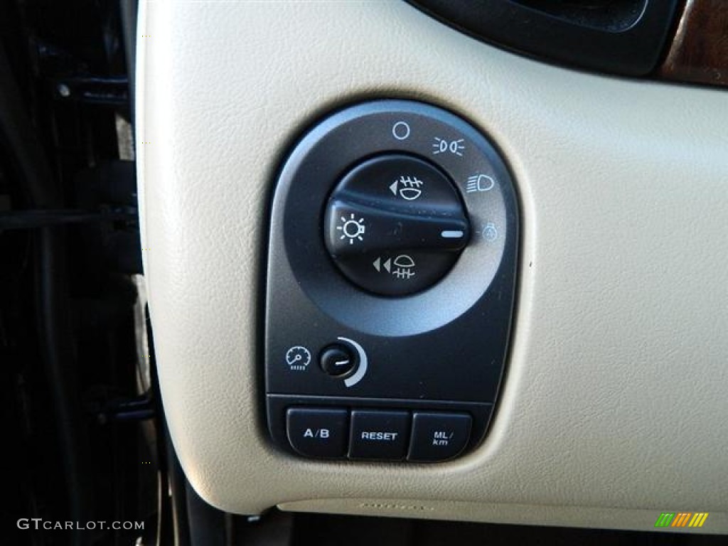 2008 Jaguar X-Type 3.0 Sedan Controls Photo #59665683