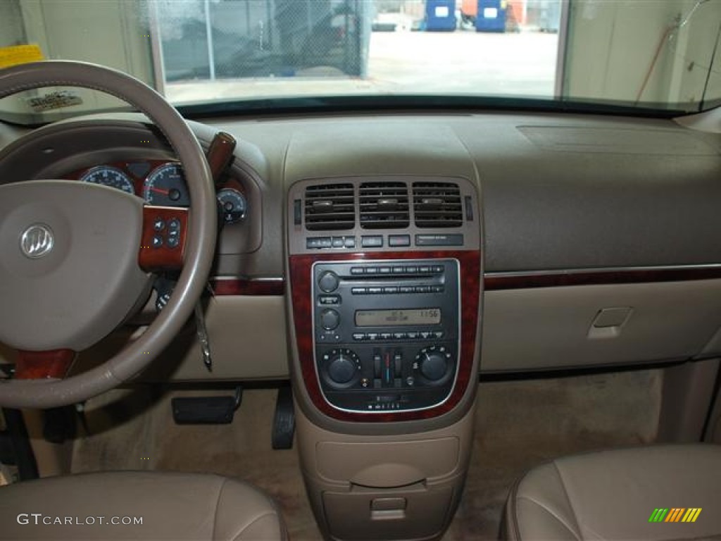 2005 Terraza CXL - Cashmere Metallic / Cashmere photo #13