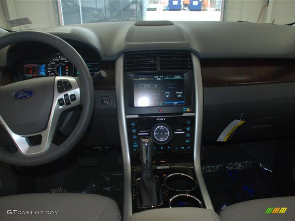 2012 Edge Limited EcoBoost - White Platinum Metallic Tri-Coat / Medium Light Stone photo #12