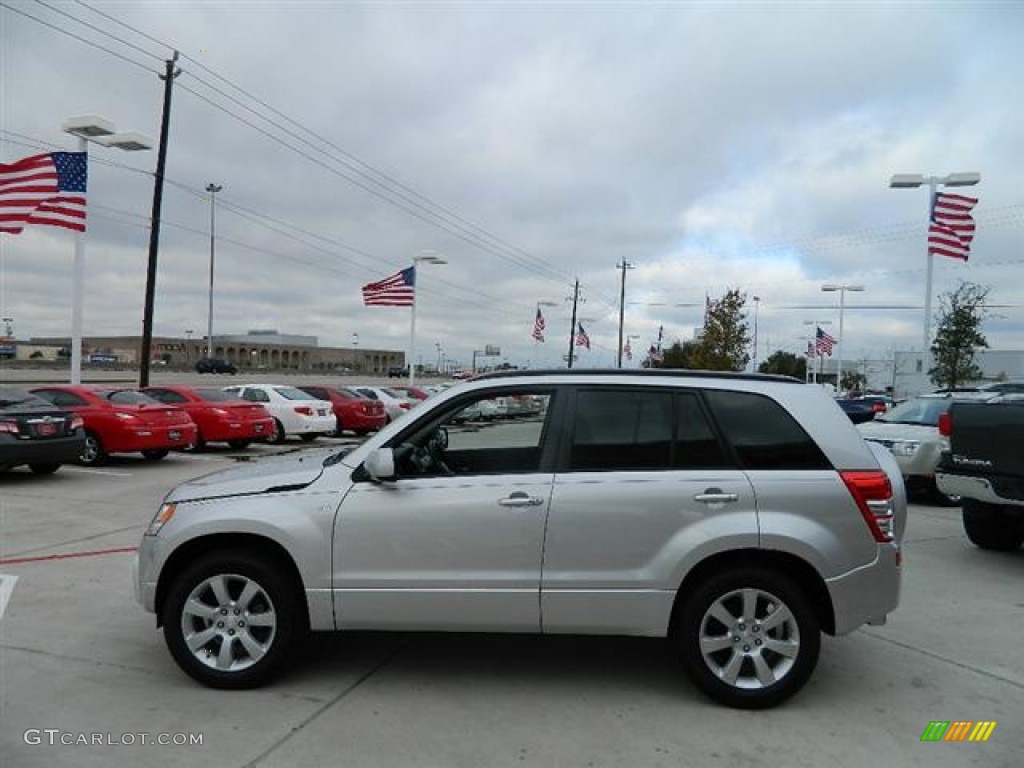 2010 Suzuki Grand Vitara Limited 4x4 Exterior Photos