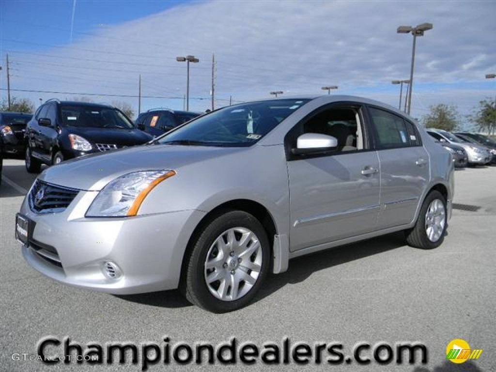 2012 Sentra 2.0 S - Brilliant Silver Metallic / Charcoal photo #1