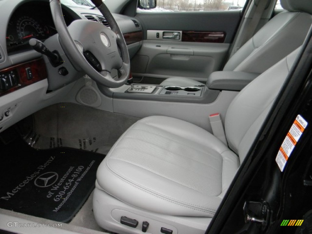 Shale/Dove Interior 2004 Lincoln LS V8 Photo #59673028