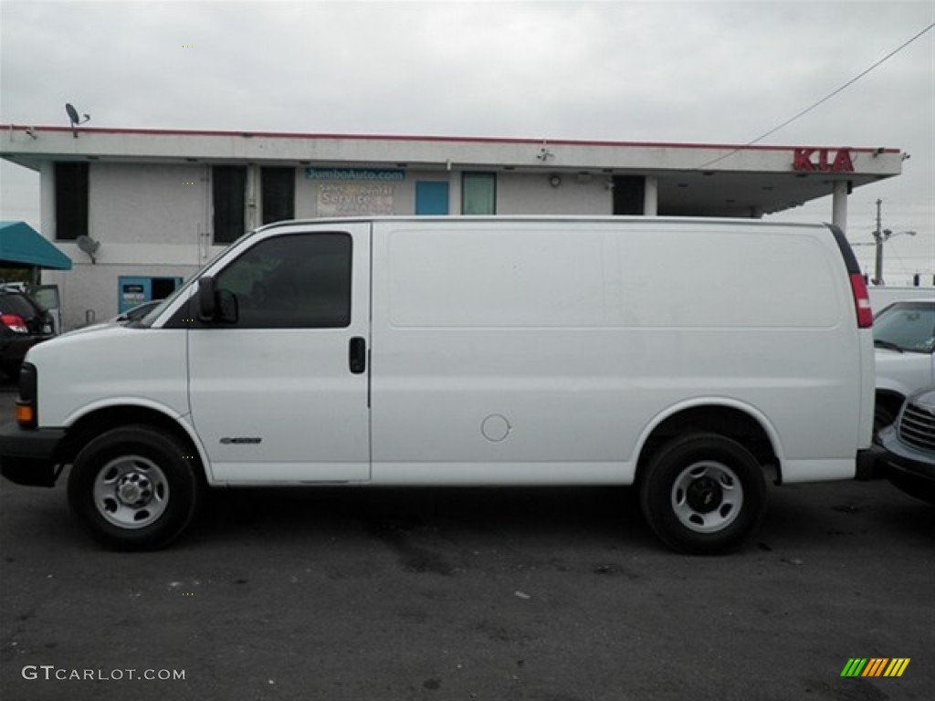 Summit White 2003 Chevrolet Express 3500 Commercial Van Exterior Photo #59674903