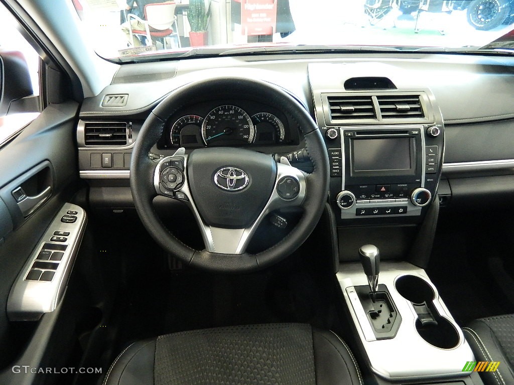 Black Interior 2012 Toyota Camry Se Photo 59675473