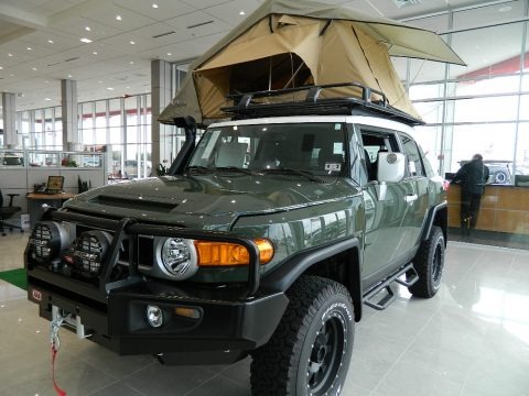 2012 Toyota FJ Cruiser 4WD Data, Info and Specs