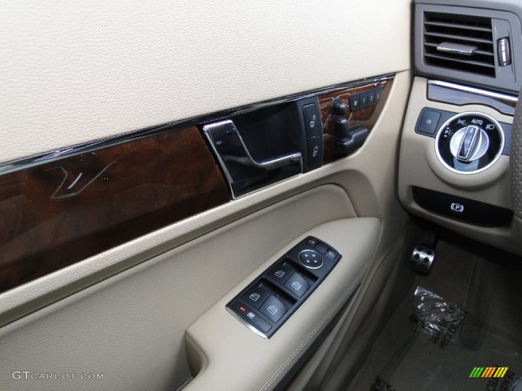 2012 Mercedes-Benz E 550 Cabriolet Controls Photos