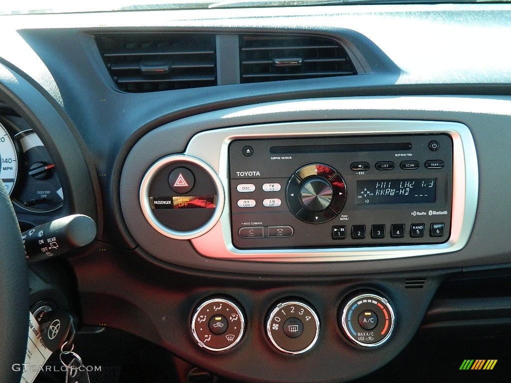 2012 Toyota Yaris SE 5 Door Controls Photo #59676772