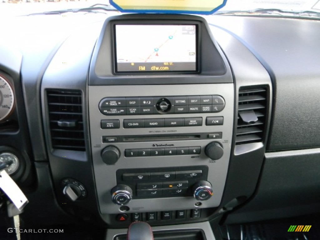 2011 Nissan Titan Pro-4X Crew Cab 4x4 Controls Photos