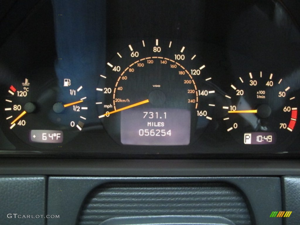 2002 Mercedes-Benz E 320 4Matic Wagon Gauges Photos