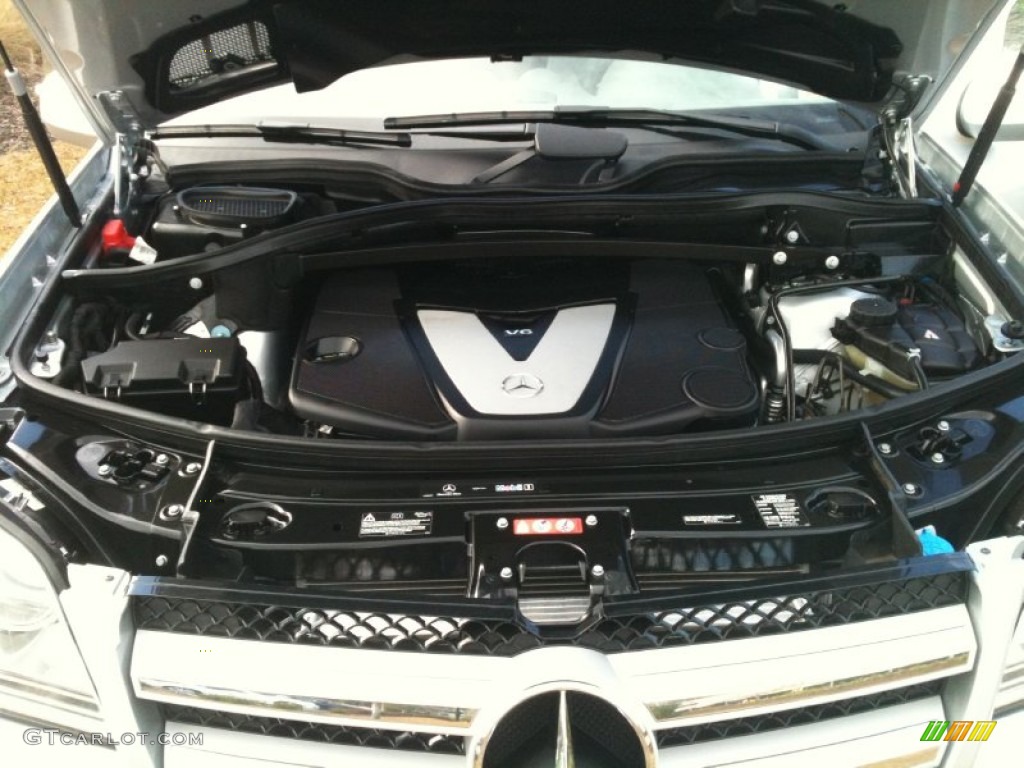 2010 Mercedes-Benz GL 350 BlueTEC 4Matic Engine Photos