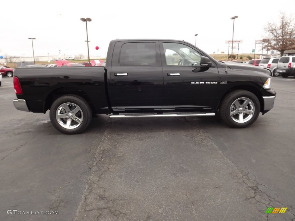 2012 Ram 1500 Big Horn Crew Cab - Black / Dark Slate Gray/Medium Graystone photo #4