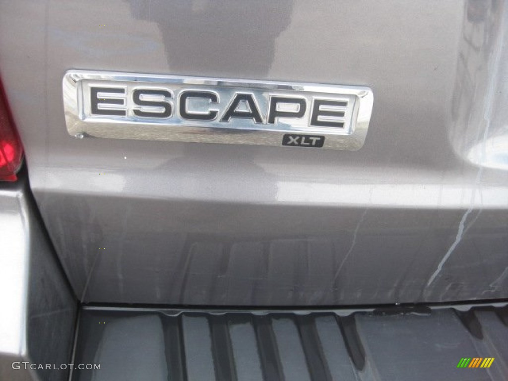2009 Escape XLT V6 - Sterling Grey Metallic / Charcoal photo #19