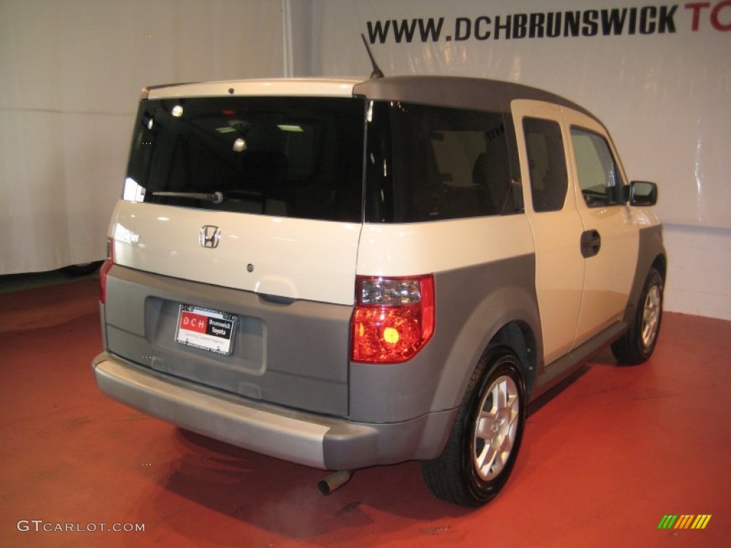 2005 Element LX - Cargo Khaki / Black/Gray photo #5
