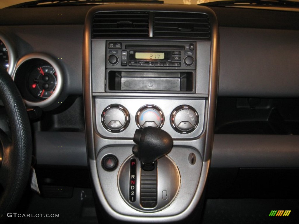 2005 Element LX - Cargo Khaki / Black/Gray photo #11