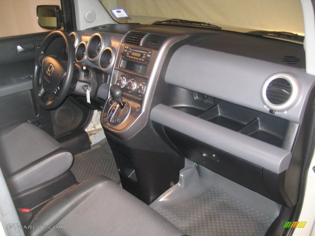 2005 Element LX - Cargo Khaki / Black/Gray photo #17