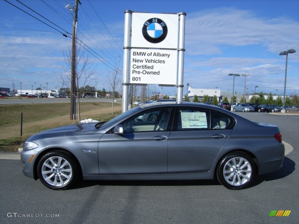 2012 5 Series 528i Sedan - Space Gray Metallic / Oyster/Black photo #1