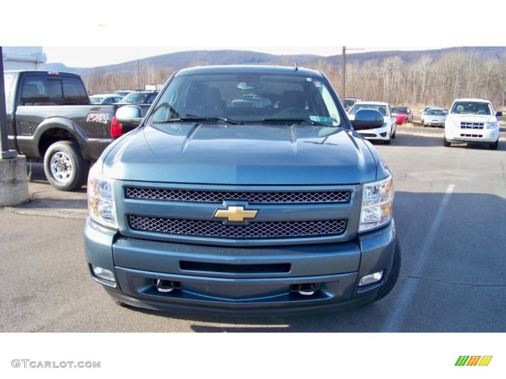 2009 Silverado 1500 LT Crew Cab 4x4 - Blue Granite Metallic / Ebony photo #2