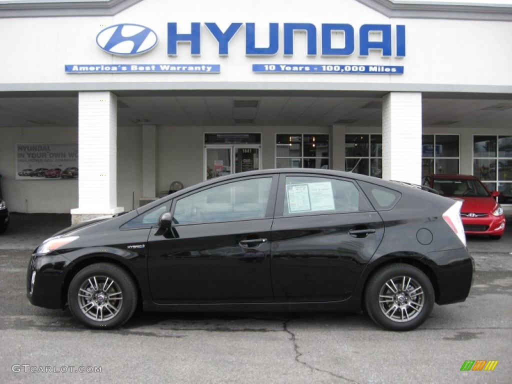2010 Prius Hybrid III - Black / Dark Gray photo #1