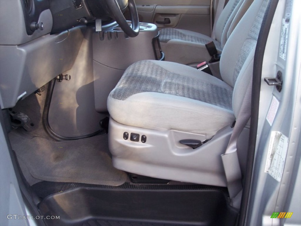 Medium Graphite Interior 2002 Ford E Series Van E350 Passenger Conversion Photo #59702295