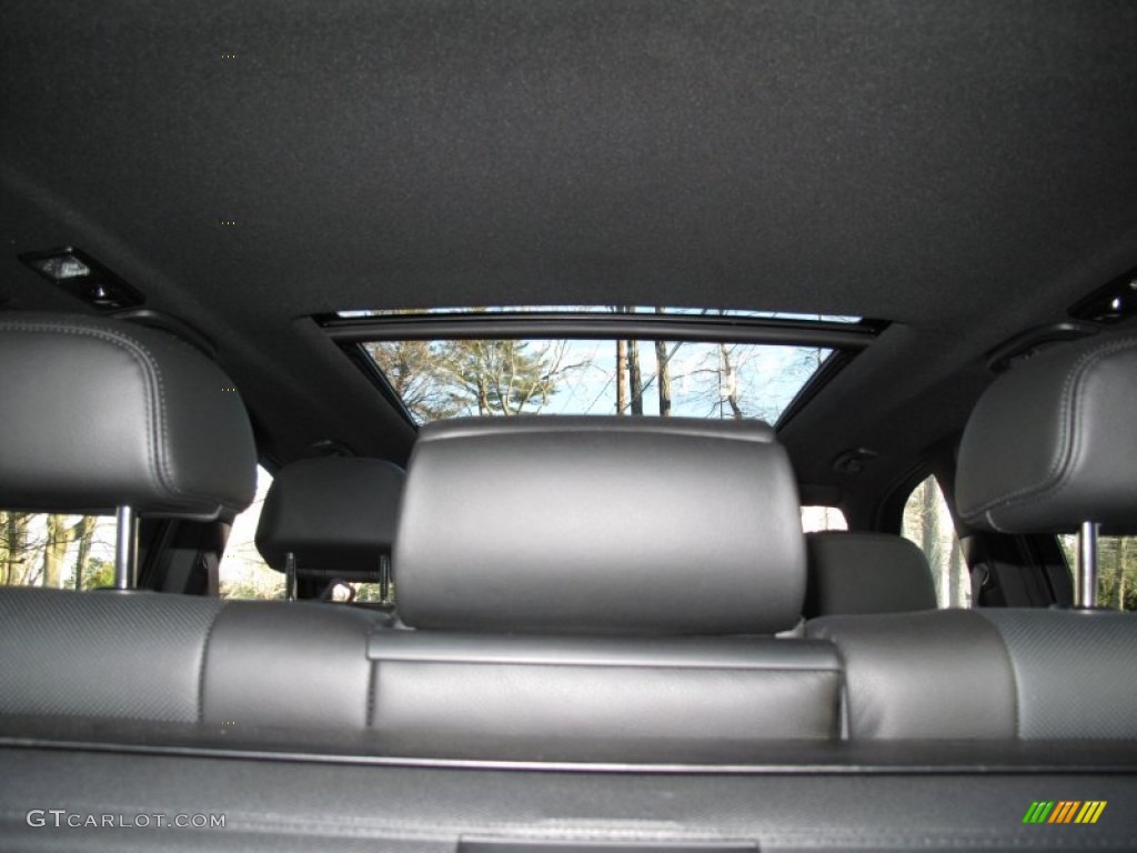 2012 X5 M  - Carbon Black Metallic / Black photo #17
