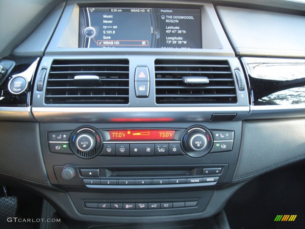 2012 BMW X5 M Standard X5 M Model Controls Photo #59704003