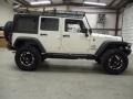 2010 Stone White Jeep Wrangler Unlimited Rubicon 4x4  photo #6