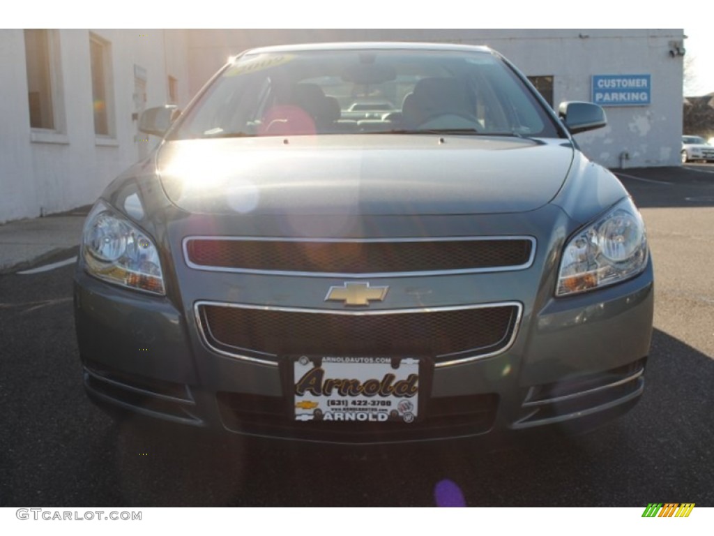 2009 Malibu LT Sedan - Silver Moss Metallic / Titanium photo #2