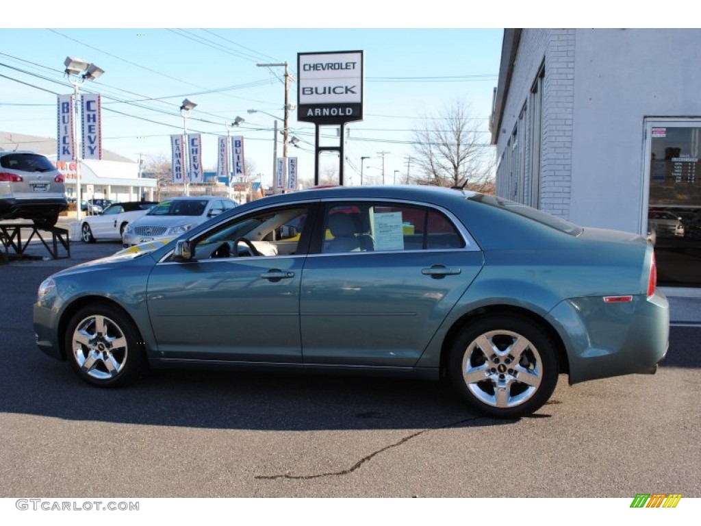 2009 Malibu LT Sedan - Silver Moss Metallic / Titanium photo #3