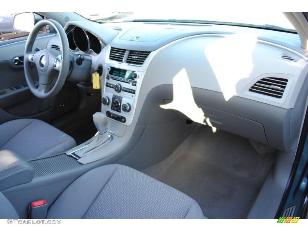 2009 Malibu LT Sedan - Silver Moss Metallic / Titanium photo #9