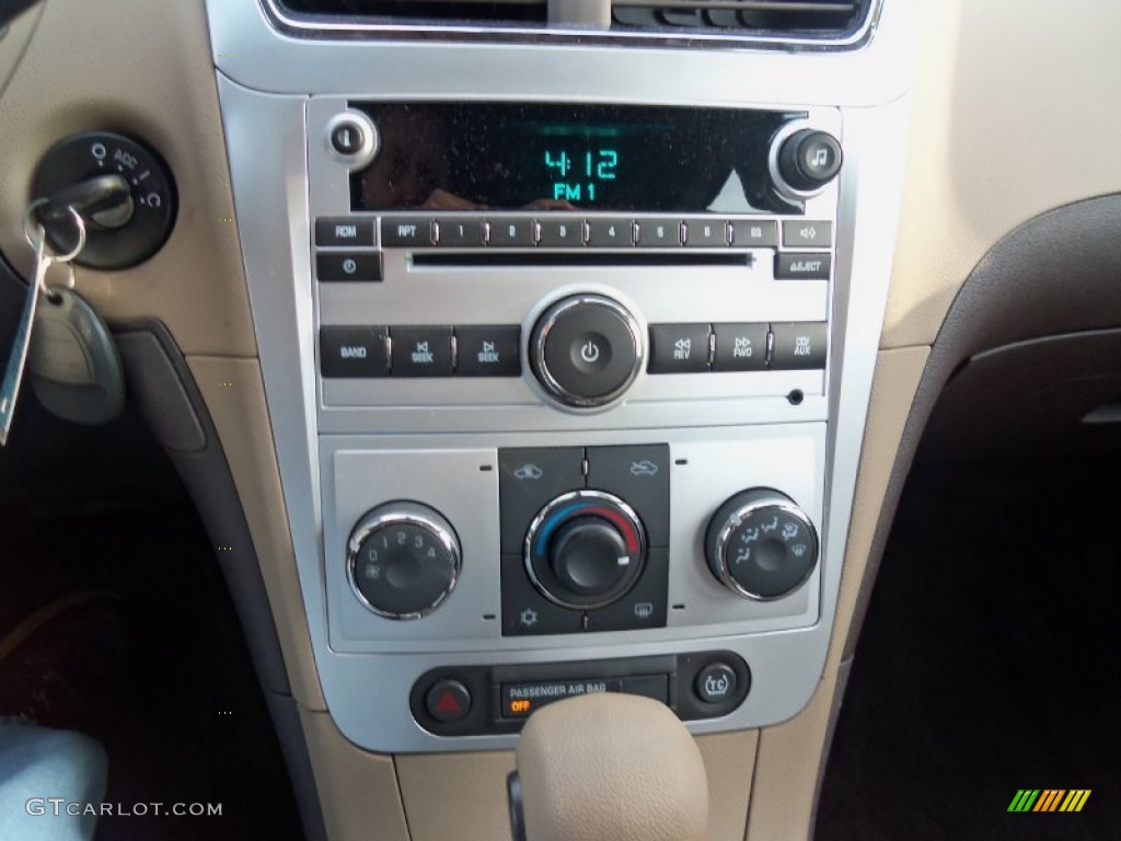 2011 Chevrolet Malibu LS Controls Photo #59706759