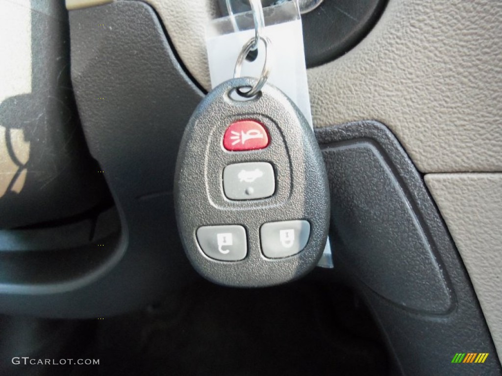 2011 Chevrolet Malibu LS Keys Photo #59706768