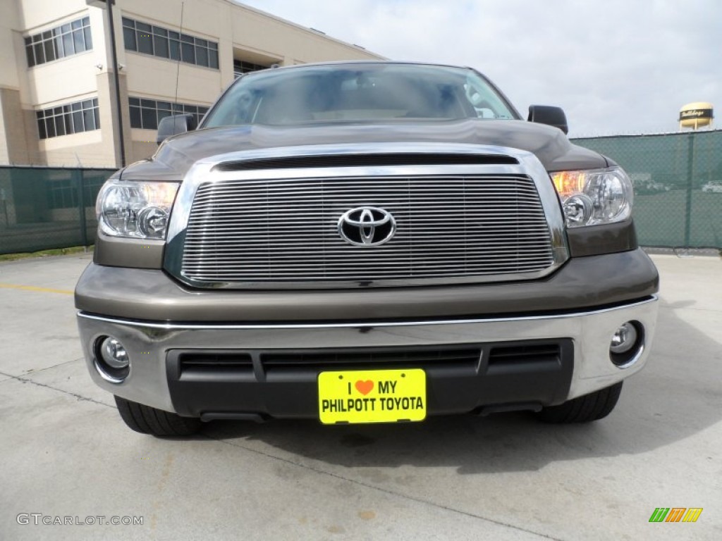 2011 Tundra TSS CrewMax - Pyrite Mica / Graphite Gray photo #9