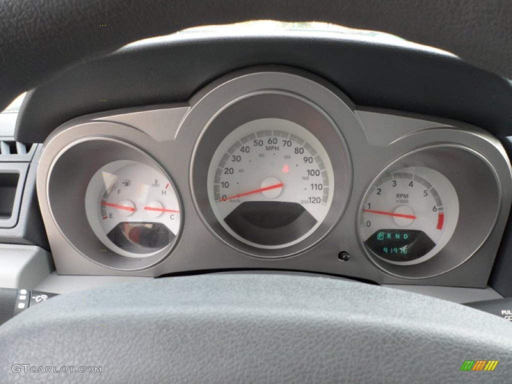 2008 Dodge Avenger SE Gauges Photos