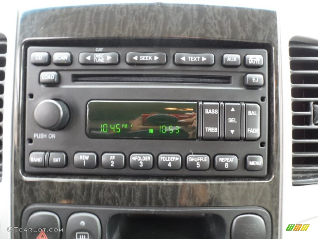 2005 Mercury Mariner V6 Convenience Audio System Photos