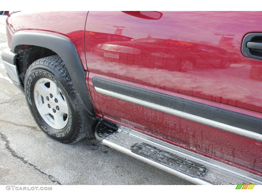 2005 Silverado 1500 LS Extended Cab 4x4 - Sport Red Metallic / Dark Charcoal photo #12