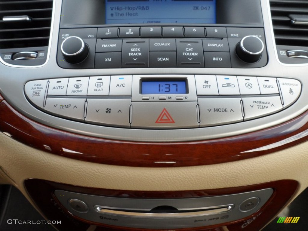 2012 Hyundai Genesis 3.8 Sedan Controls Photo #59713131