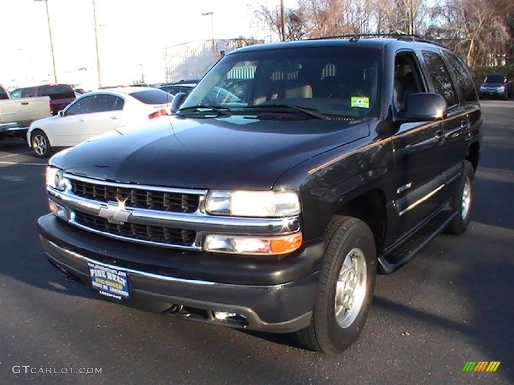 2003 Tahoe LT 4x4 - Black / Gray/Dark Charcoal photo #1