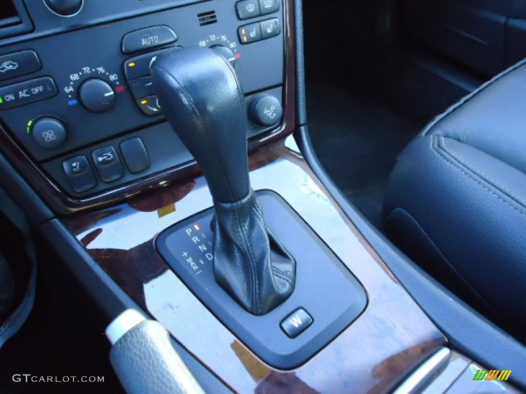 2005 Volvo S60 2.5T AWD Transmission Photos