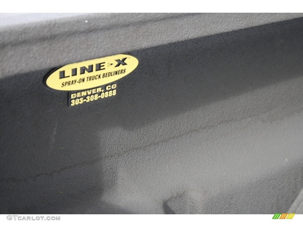 2005 Sierra 1500 SLE Extended Cab 4x4 - Summit White / Dark Pewter photo #17