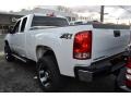 Summit White - Sierra 2500HD SLT Extended Cab 4x4 Photo No. 2