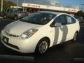 Super White - Prius Hybrid Photo No. 1