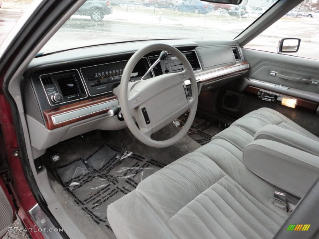 Grey Interior 1990 Ford LTD Crown Victoria LX Photo #59720163