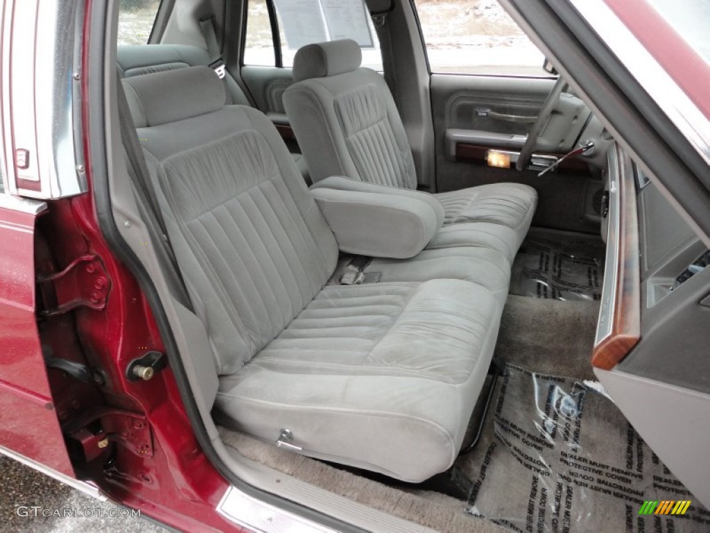 Grey Interior 1990 Ford LTD Crown Victoria LX Photo #59720286